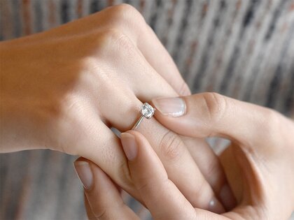 Verlobungsring Classic 4 in 14K Weißgold mit Labordiamant 0,75ct E/VS