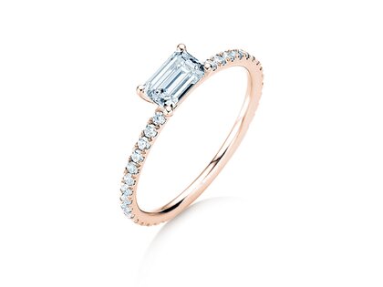 Verlobungsring Emerald-Cut in Roségold