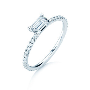 Verlobungsring Emerald-Cut