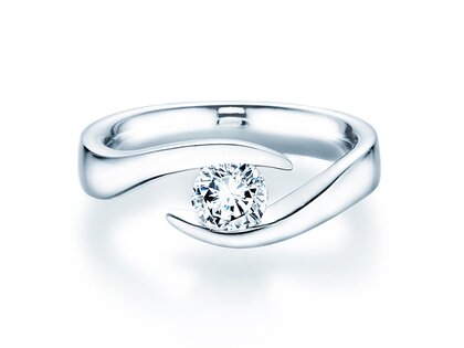 Verlobungsring Twist in 9K Weißgold mit Diamant 0,75ct H/SI
