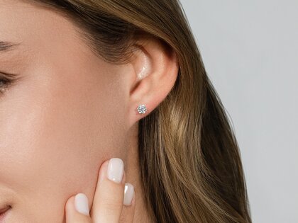 Ohrstecker Classic in 14K Gelbgold mit Diamanten 0,40ct GSI G/SI