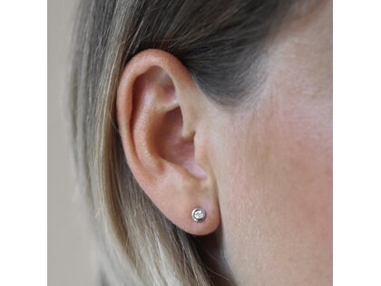 Ohrstecker Eternal in 14K Roségold mit Diamanten 0,15ct GSI G/SI