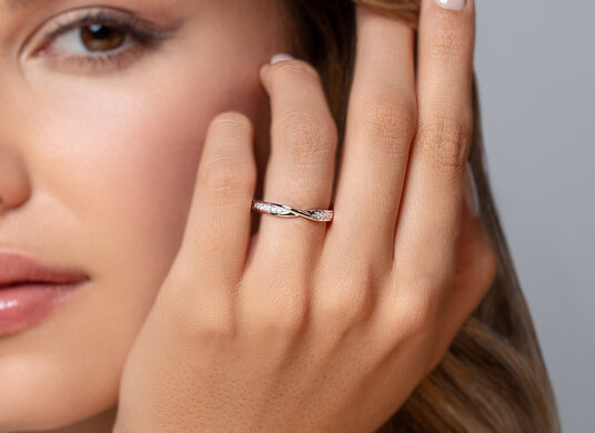 Verlobungsring Spin Diamonds