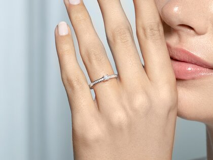 Verlobungsring Surprise Pavé in 9K Gelbgold mit Diamanten 0,33ct G/SI
