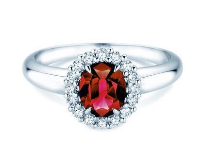 Verlobungsring Windsor Royal in 9K Weißgold mit Rubin 1,20ct und Diamanten 0,28ct