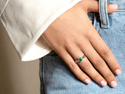 Verlobungsring Windsor in Platin