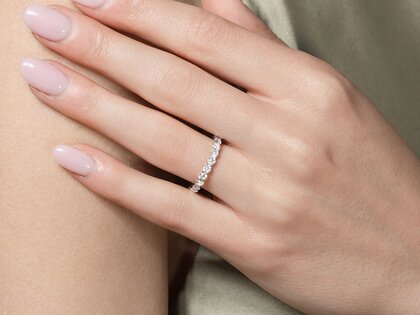 Verlobungsring Dawn in 14K Weißgold mit Diamanten 1,27ct G/SI