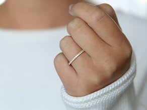 Verlobungsring Dusk in 14K Gelbgold mit Diamanten 0,35ct G/SI
