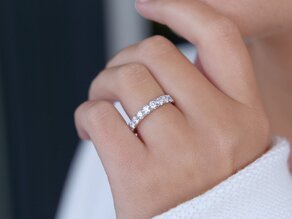 Verlobungsring Dusk in 18K Weißgold mit Labordiamanten 1,40ct E/VS