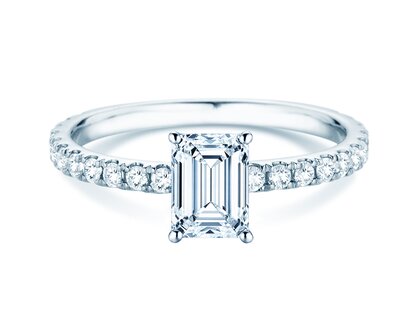 Verlobungsring Classic 4 Emerald Pavé