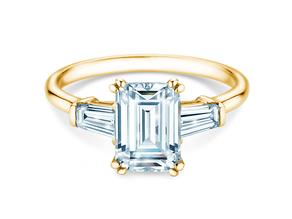 Verlobungsring Emerald Tapered Baguette in Gelbgold