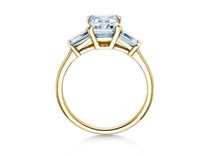 Verlobungsring Emerald Tapered Baguette in Gelbgold