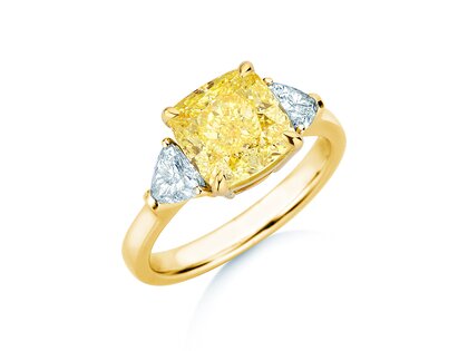 Verlobungsring Fancy Yellow Trillion Radiance in 14K Gelbgold mit Diamanten 4,20ct G/SI