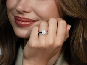 Verlobungsring Oval Cut in 14K Weißgold mit Diamant 2,00ct G/SI