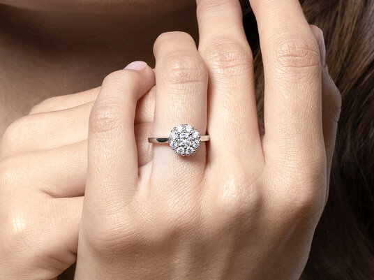 Verlobungsring Bloom in Platin
