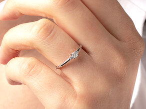 Verlobungsring Vivid Petite Cushion Cut