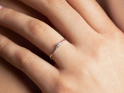 Verlobungsring Vivid Petite Diamond in 14K Gelbgold mit Diamanten 0,10ct G/SI