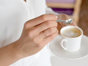 Verlobungsring Vivid Petite Diamond in 9K Roségold mit Diamanten 0,10ct G/SI