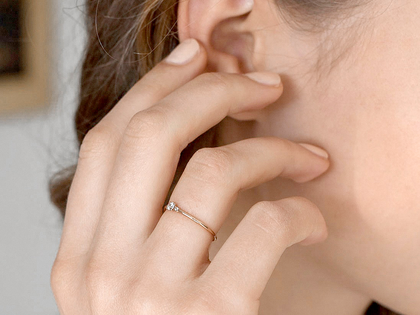 Verlobungsring Vivid Petite Diamond in 9K Roségold mit Diamanten 0,10ct G/SI