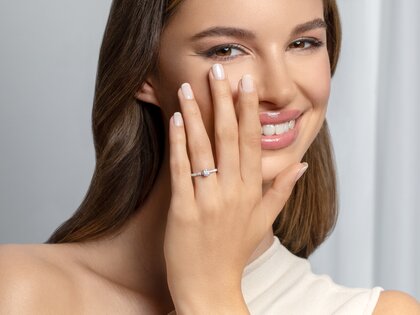 Verlobungsring Classic 4 Pavé in 14K Gelbgold mit Diamanten 0,77ct G/SI