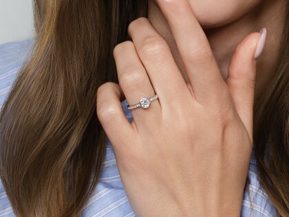 Verlobungsring Eternal Pavé in 14K Weißgold mit Diamanten 0,70ct G/SI
