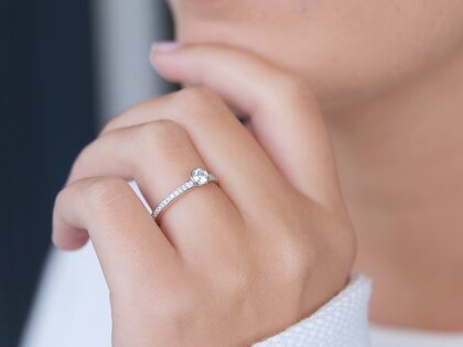 Verlobungsring Eternal Pavé in 18K Weißgold mit Diamanten 0,35ct G/SI