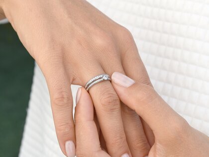 Verlobungsring Eternal Pavé in 18K Weißgold mit Diamanten 0,25ct G/SI