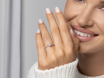 Verlobungsring Pure Diamond in 18K Weißgold mit Diamanten 0,62ct G/SI