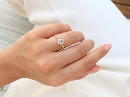 Verlobungsring Royal Pavé in 18K Gelbgold mit natürlichen Diamanten 0,40ct G/SI