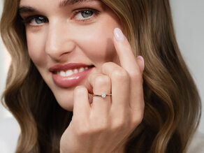 Verlobungsring Classic 4 in 9K Roségold mit Diamant 0,25ct H/SI