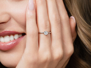 Verlobungsring Classic 4 in 14K Weißgold mit Diamant 0,50ct H/SI