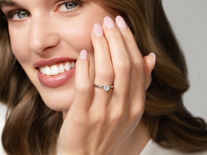 Verlobungsring Classic 6 in 18K Weißgold mit Diamant 0,60ct H/SI