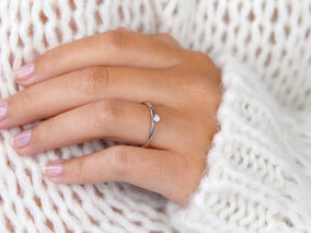 Verlobungsring Classic 6 in 9K Weißgold mit Diamant 0,05ct G/SI