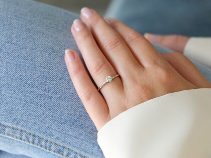 Verlobungsring Classic 6 in 14K Weißgold mit Diamant 0,20ct H/SI