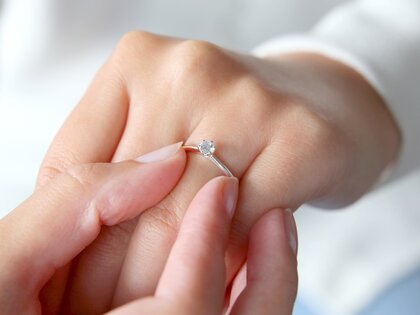 Verlobungsring Classic 6 in 14K Weißgold mit Diamant 0,25ct H/SI