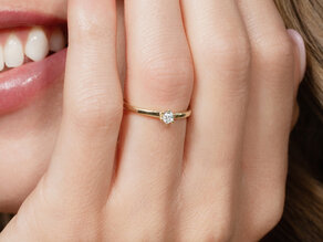 Verlobungsring Classic Petite in 14K Weißgold mit Diamant 0,13ct G/SI