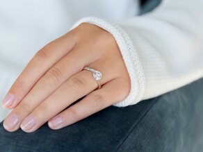 Verlobungsring Devotion in 18K Weißgold mit Labordiamant 1,00ct E/VS