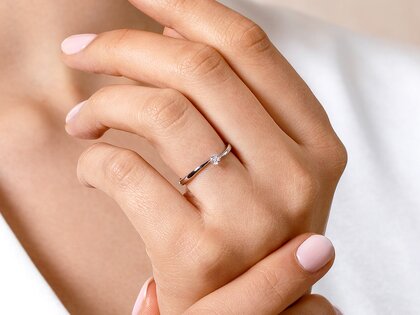 Verlobungsring Devour in Silber 925/- mit Diamant 0,10ct G/SI
