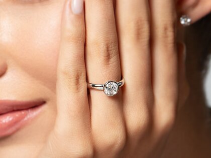 Verlobungsring Eternal in 9K Weißgold mit Diamant 1,00ct H/SI