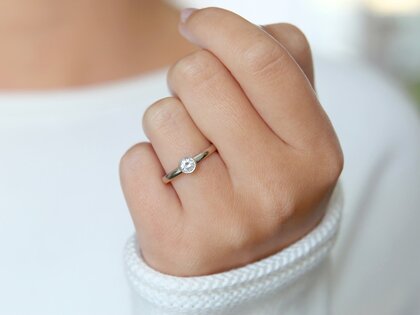 Verlobungsring Eternal in 14K Weißgold mit Diamant 0,35ct G/SI