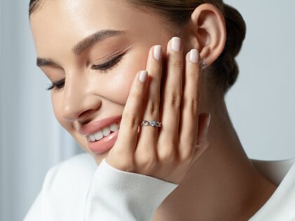 Verlobungsring Evoke in 9K Gelbgold mit Diamant 0,25ct H/SI