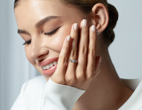 Verlobungsring Evoke in 9K Gelbgold mit Diamant 0,25ct H/SI