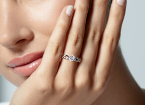 Verlobungsring Evoke in 14K Roségold mit Diamant 0,50ct H/SI