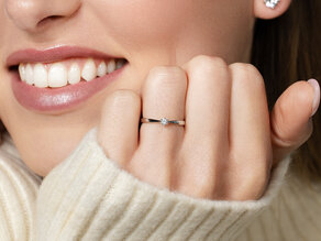 Verlobungsring Heaven 6 Petite in 14K Gelbgold mit Diamant 0,07ct G/SI