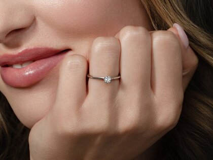 Verlobungsring Heaven 6 in 9K Roségold mit Diamant 0,20ct G/SI