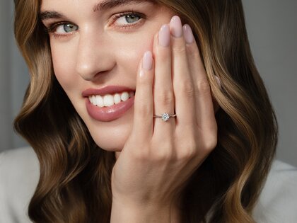 Verlobungsring Heaven 6 in 9K Weißgold mit Diamant 0,75ct G/SI