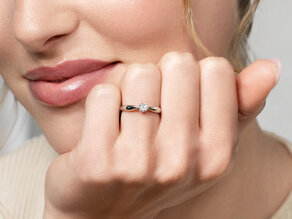 Verlobungsring Joy in 9K Gelbgold mit Diamant 0,25ct G/SI