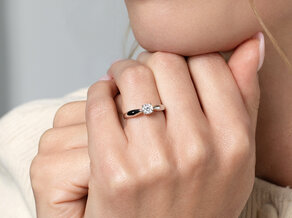 Verlobungsring Joy in 14K Weißgold mit Diamant 0,50ct G/SI