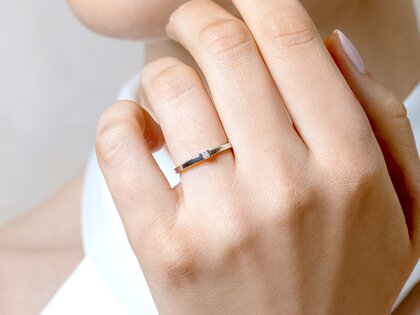 Verlobungsring Love in 14K Weißgold mit Diamant 0,04ct G/SI