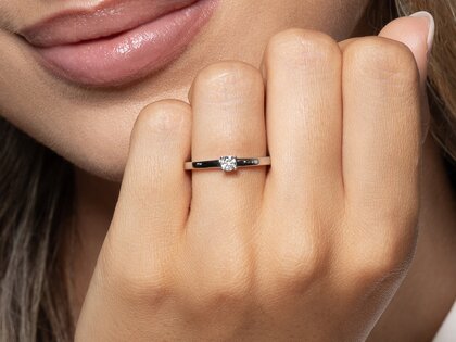 Verlobungsring Modern Petite in Gelbgold